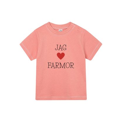 Barn t-shirt "Jag älskar farmor"